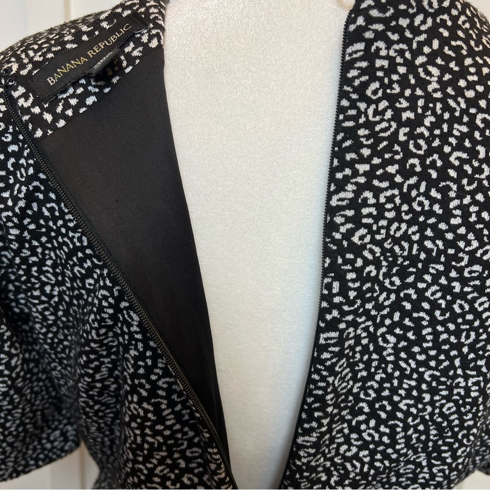 Banana Republic Size 8 Black White Short Sleeve Sheath Dress Workwear Academia - Picture 7 of 8